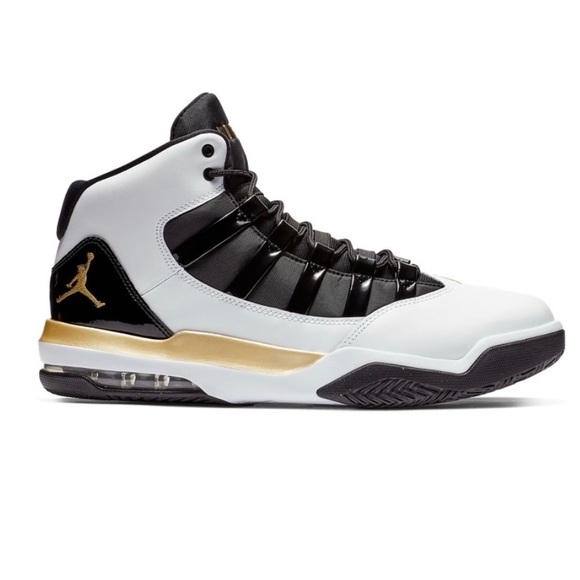 NEW Jordan Max Aura White Metallic Gold Basketball - Picture 2 of 10